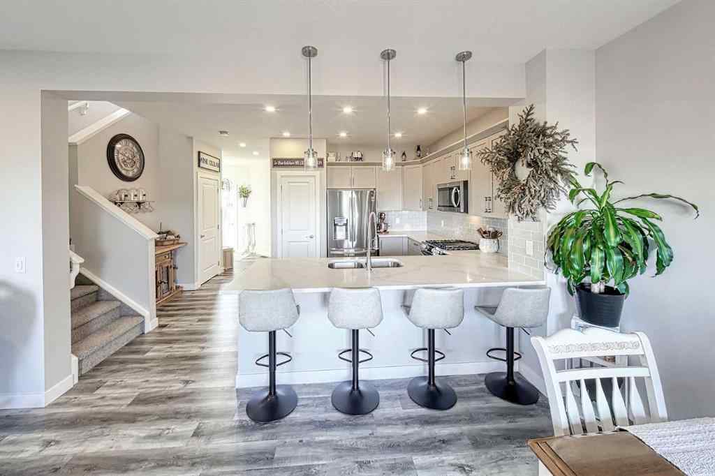 MLS&reg; # A2269411 - 852 Hampshire Crescent NE in Hampton Hills High River, Residential Open Houses