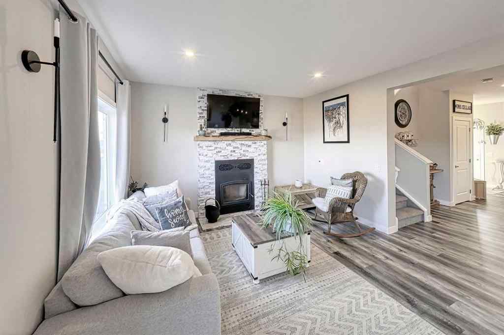 MLS&reg; # A2269411 - 852 Hampshire Crescent NE in Hampton Hills High River, Residential Open Houses