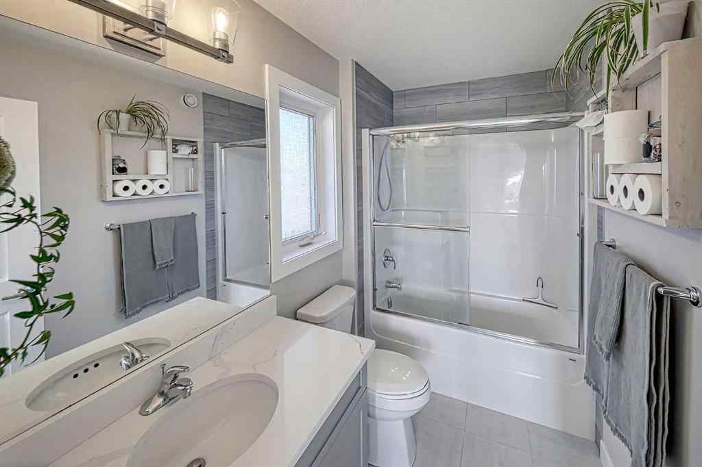 MLS&reg; # A2269411 - 852 Hampshire Crescent NE in Hampton Hills High River, Residential Open Houses