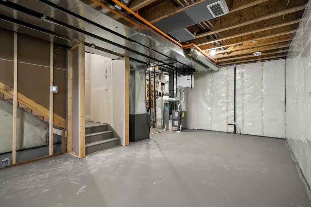 MLS® A2269413 - 487 Hotchkiss Manor SE in Hotchkiss Calgary, Residential