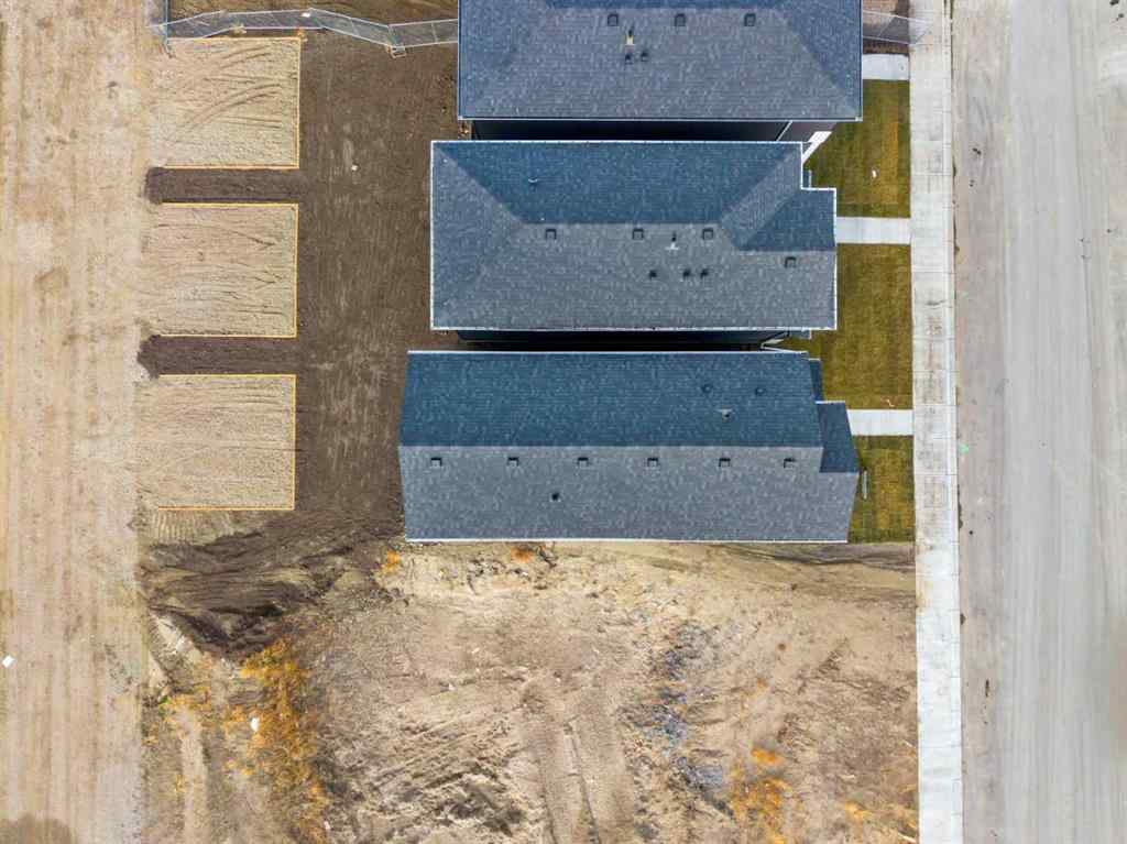 MLS® A2269413 - 487 Hotchkiss Manor SE in Hotchkiss Calgary, Residential