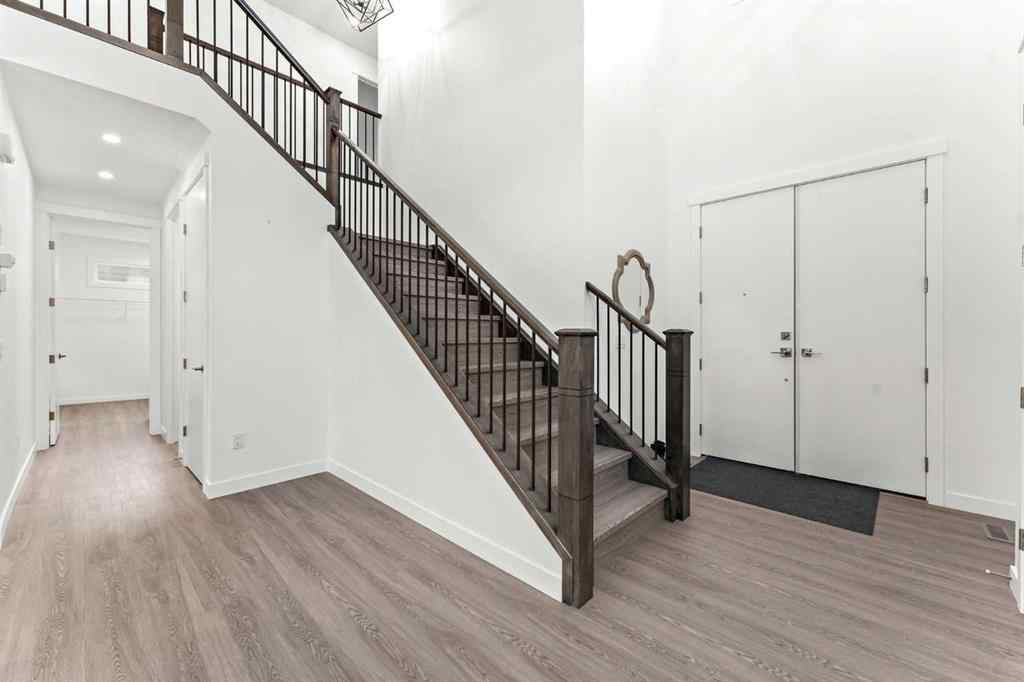 MLS® A2269428 - 125 South Shore View  in South Shores Chestermere, Residential