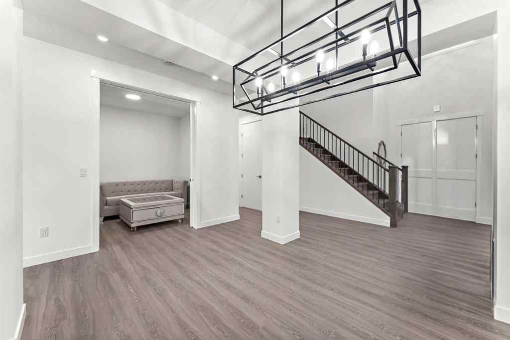 MLS® A2269428 - 125 South Shore View  in South Shores Chestermere, Residential