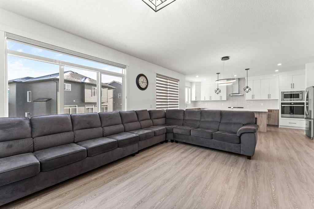 MLS® A2269428 - 125 South Shore View  in South Shores Chestermere, Residential