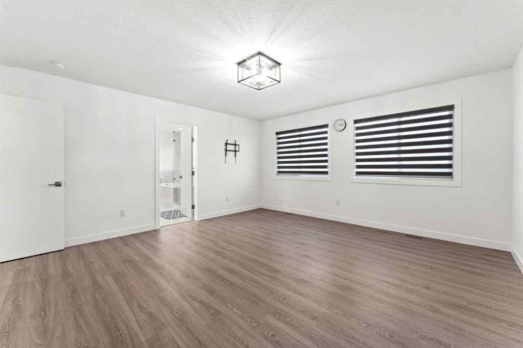 MLS® A2269428 - 125 South Shore View  in South Shores Chestermere, Residential