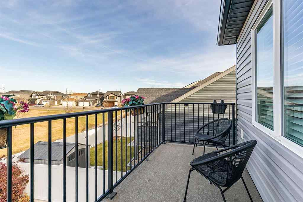 MLS&reg; # A2269429 - 46 Sterling Link SE in SE Southridge Medicine Hat, Residential Open Houses