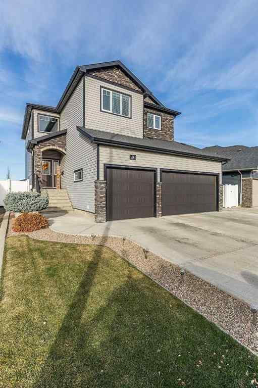 MLS&reg; # A2269429 - 46 Sterling Link SE in SE Southridge Medicine Hat, Residential Open Houses