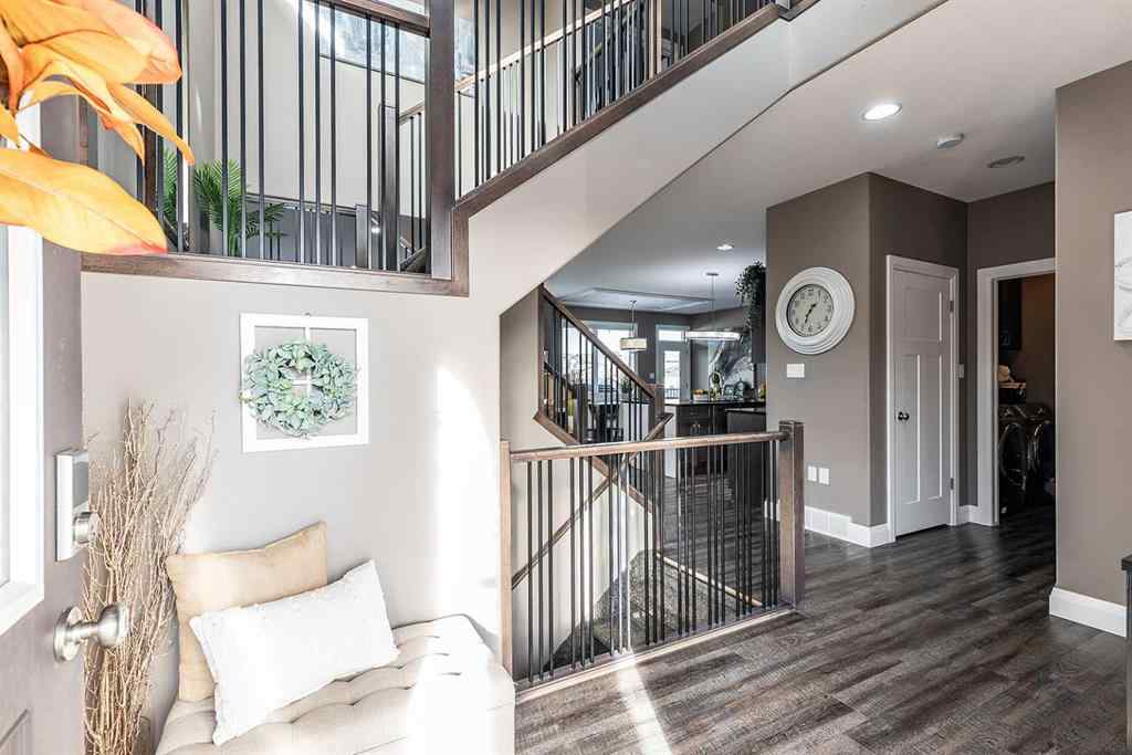 MLS&reg; # A2269429 - 46 Sterling Link SE in SE Southridge Medicine Hat, Residential Open Houses