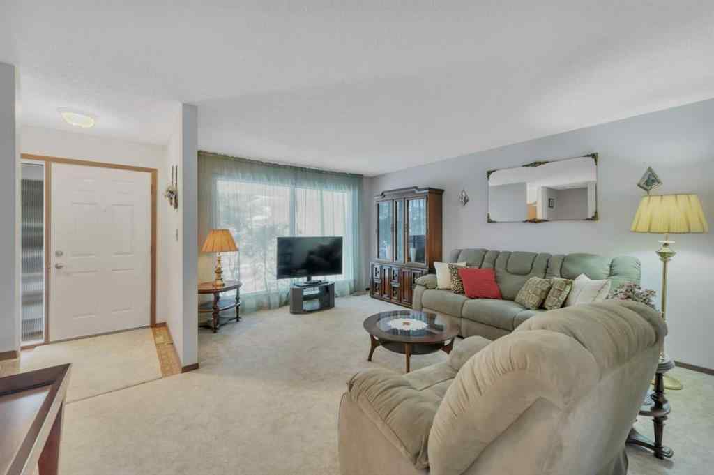 MLS&reg; # A2269432 - 31 Baird Street  in Bower Red Deer, Residential Open Houses