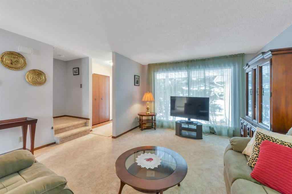 MLS&reg; # A2269432 - 31 Baird Street  in Bower Red Deer, Residential Open Houses