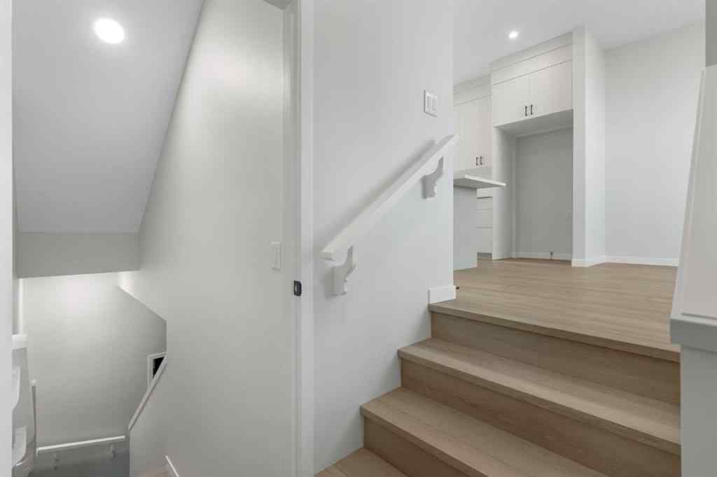 MLS&reg; # A2269434 - 13 Creekview Manor SW in Pine Creek Calgary, Residential Open Houses