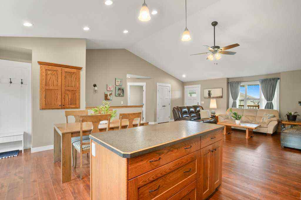 MLS&reg; # A2269444 - 4705 58 Avenue  in NONE Rimbey, Residential Open Houses