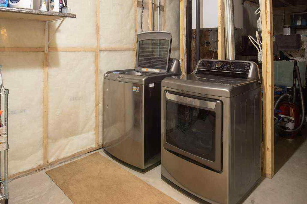 MLS&reg; # A2269444 - 4705 58 Avenue  in NONE Rimbey, Residential Open Houses