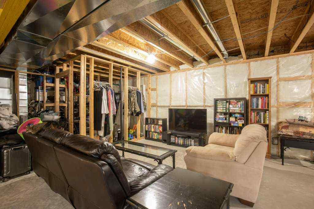 MLS&reg; # A2269444 - 4705 58 Avenue  in NONE Rimbey, Residential Open Houses