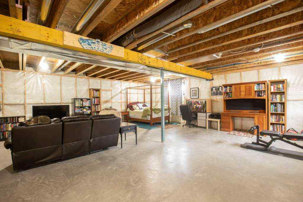 MLS&reg; # A2269444 - 4705 58 Avenue  in NONE Rimbey, Residential Open Houses