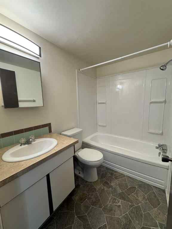 MLS&reg; # A2269445 - Unit #203 9807 108 Avenue  in VLA Montrose Grande Prairie, Rental Open Houses