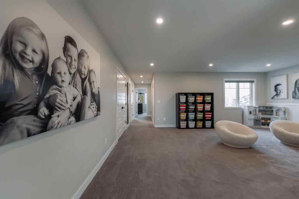 MLS&reg; # A2269451 - 1704 Sixmile View S in Southgate Lethbridge, Residential Open Houses