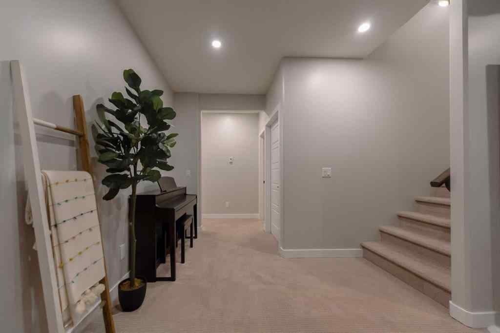 MLS&reg; # A2269451 - 1704 Sixmile View S in Southgate Lethbridge, Residential Open Houses