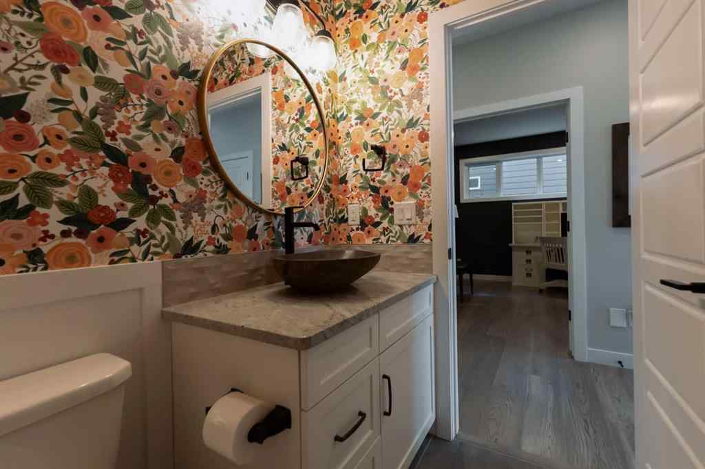 MLS&reg; # A2269451 - 1704 Sixmile View S in Southgate Lethbridge, Residential Open Houses