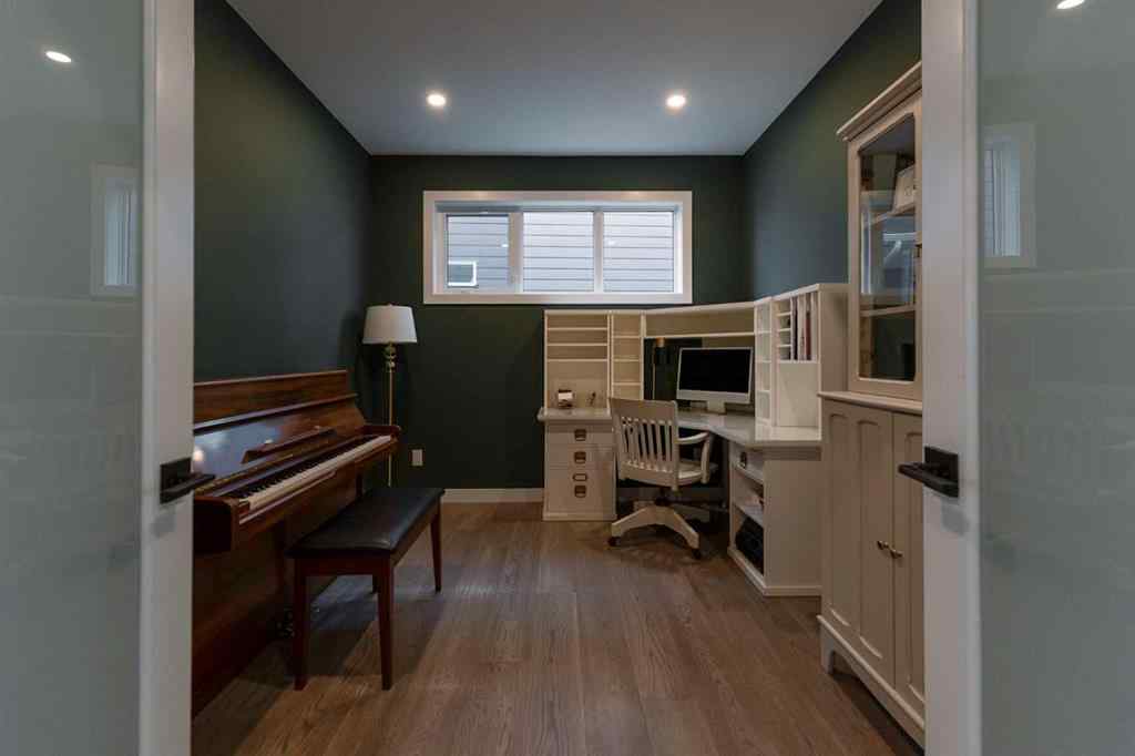 MLS&reg; # A2269451 - 1704 Sixmile View S in Southgate Lethbridge, Residential Open Houses