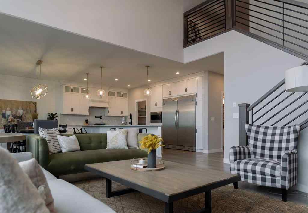 MLS&reg; # A2269451 - 1704 Sixmile View S in Southgate Lethbridge, Residential Open Houses