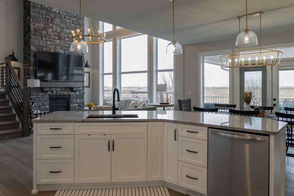 MLS&reg; # A2269451 - 1704 Sixmile View S in Southgate Lethbridge, Residential Open Houses