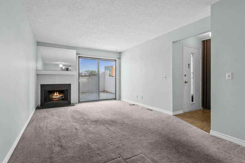 MLS&reg; # A2269452 - Unit #105 3500 Varsity Drive NW in Varsity Calgary, Residential Open Houses