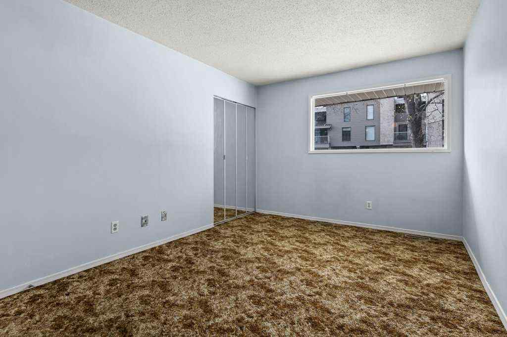 MLS&reg; # A2269452 - Unit #105 3500 Varsity Drive NW in Varsity Calgary, Residential Open Houses