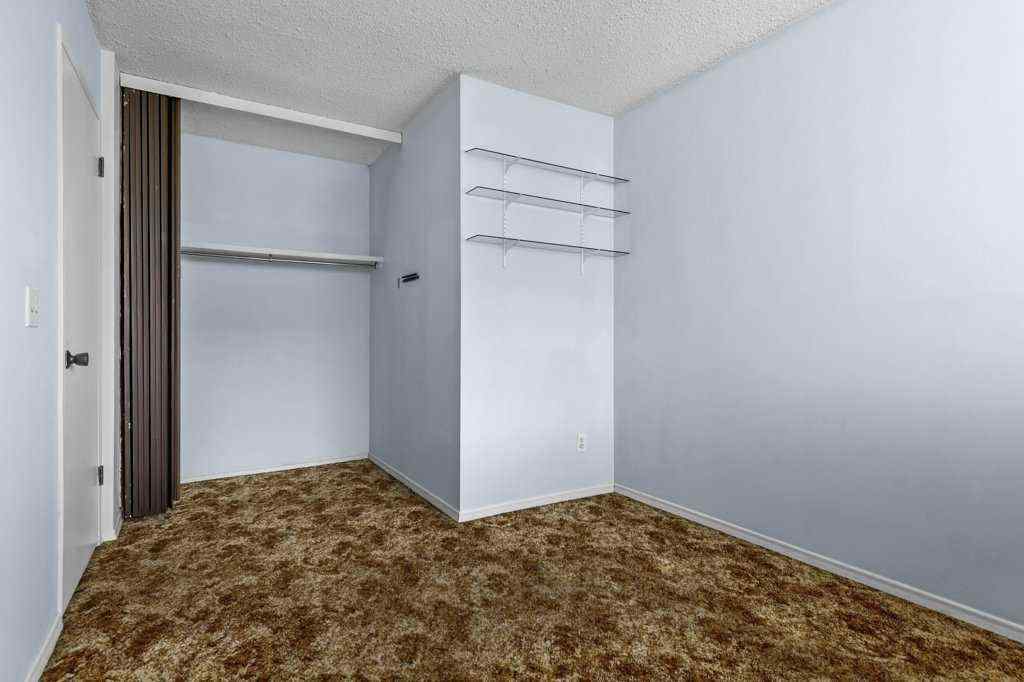 MLS&reg; # A2269452 - Unit #105 3500 Varsity Drive NW in Varsity Calgary, Residential Open Houses