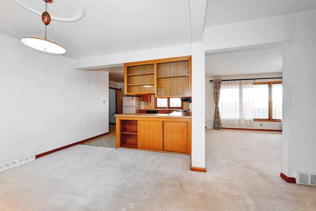 MLS® A2269461 - 1731 12 Avenue NW in Hounsfield Heights/Briar Hill Calgary, Residential