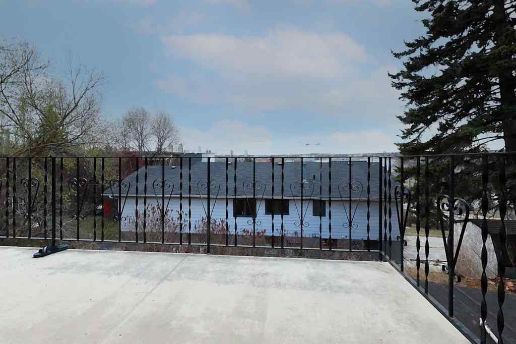 MLS® A2269461 - 1731 12 Avenue NW in Hounsfield Heights/Briar Hill Calgary, Residential