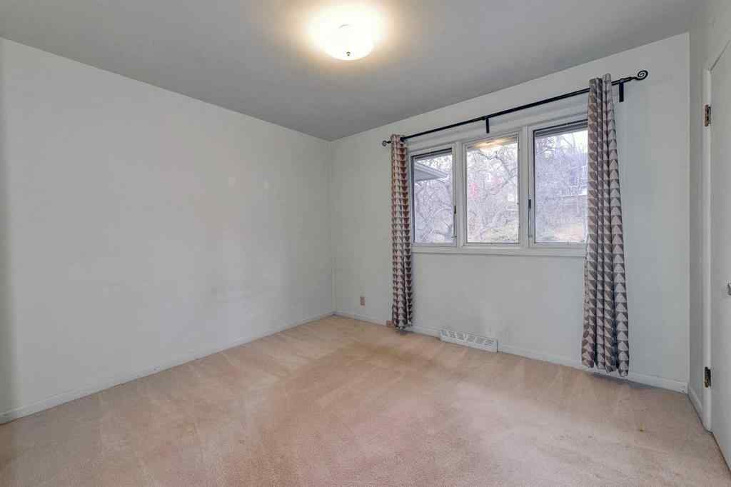 MLS® A2269461 - 1731 12 Avenue NW in Hounsfield Heights/Briar Hill Calgary, Residential