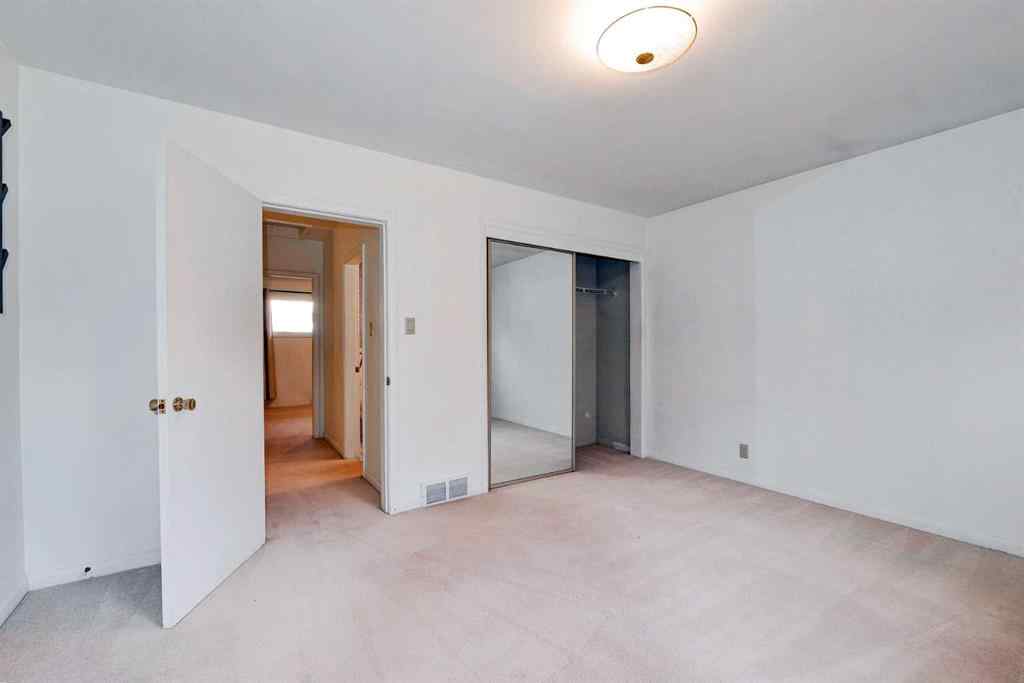 MLS® A2269461 - 1731 12 Avenue NW in Hounsfield Heights/Briar Hill Calgary, Residential