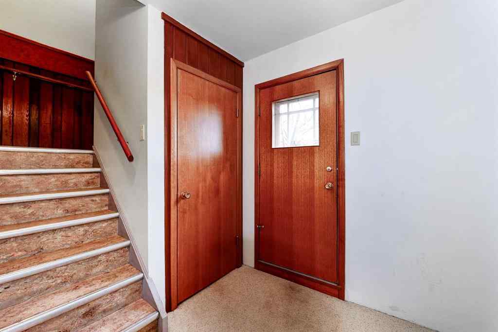 MLS® A2269461 - 1731 12 Avenue NW in Hounsfield Heights/Briar Hill Calgary, Residential