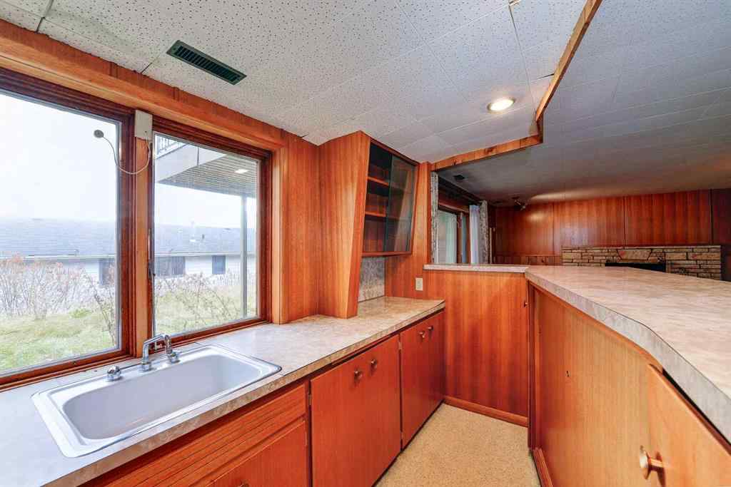 MLS® A2269461 - 1731 12 Avenue NW in Hounsfield Heights/Briar Hill Calgary, Residential