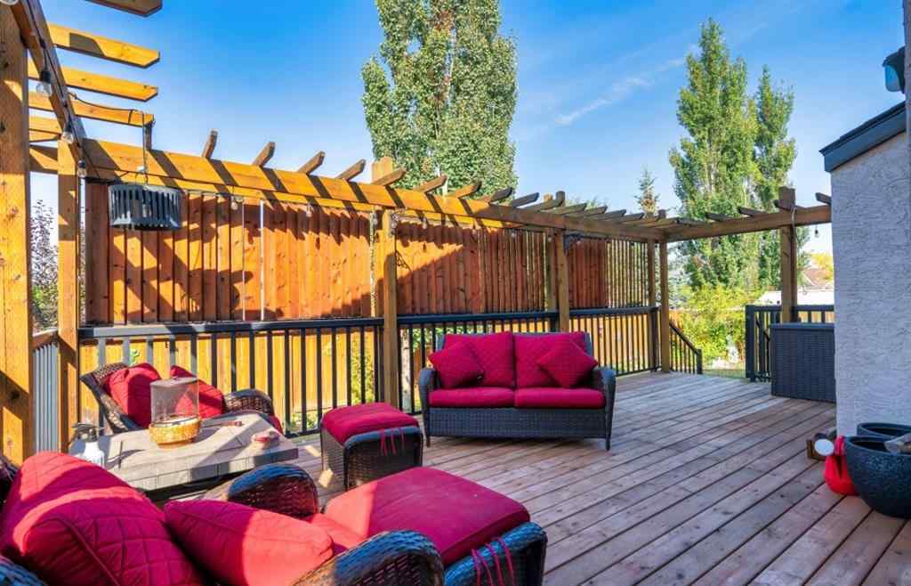 MLS® A2269465 - 6608 31 Avenue S in Enevold Camrose, Residential