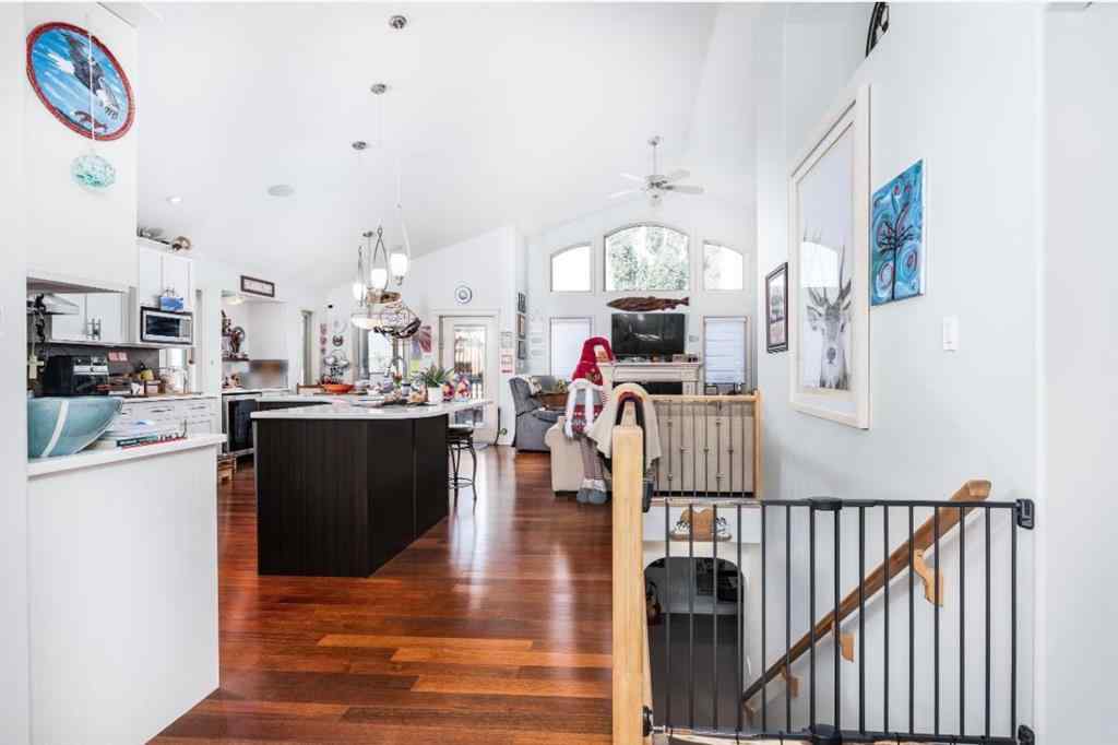 MLS® A2269465 - 6608 31 Avenue S in Enevold Camrose, Residential