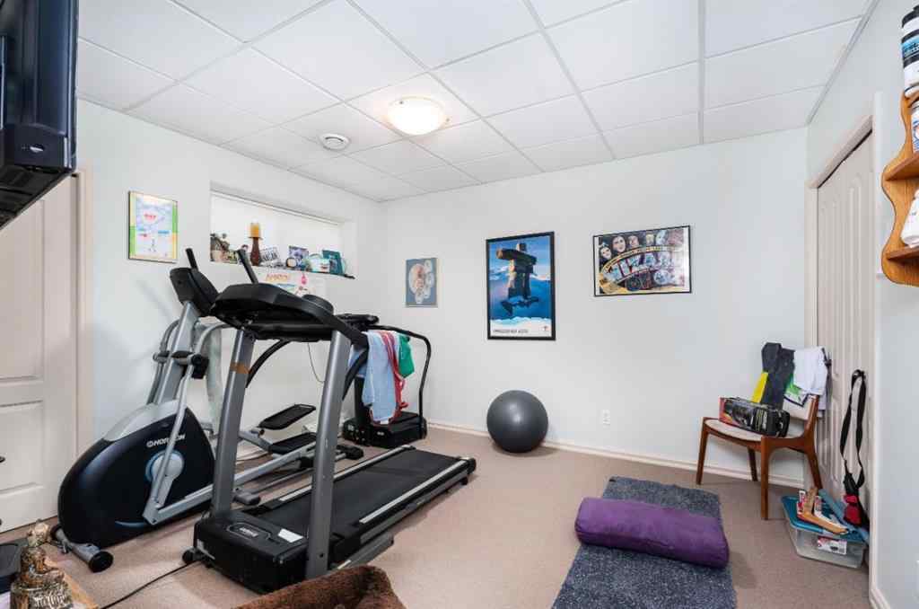 MLS® A2269465 - 6608 31 Avenue S in Enevold Camrose, Residential