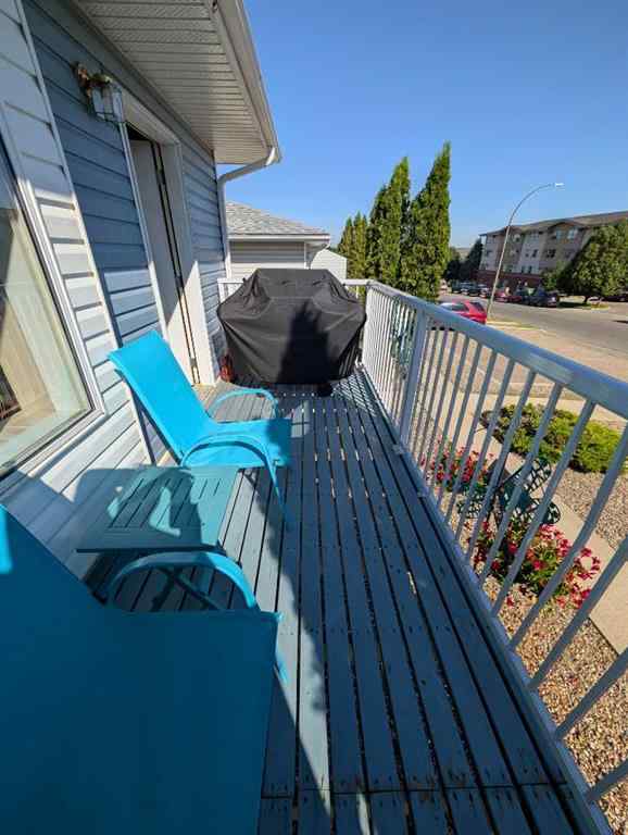 MLS&reg; # A2269467 - 72 Valleyview Drive SW in SW Hill Medicine Hat, Multi-Family Open Houses