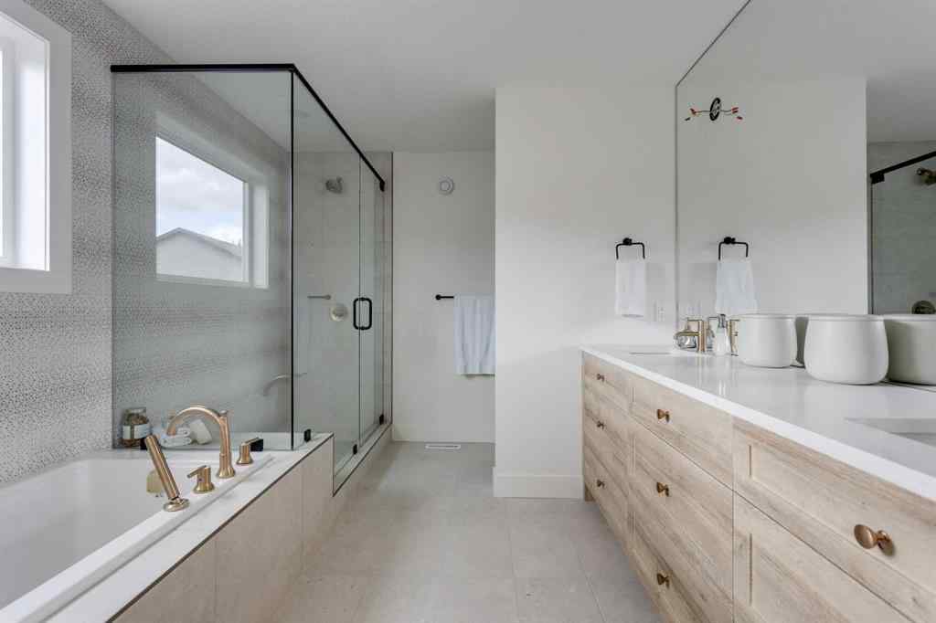 MLS® A2269470 - 46 Heritage Close  in Heritage Hills Cochrane, Residential