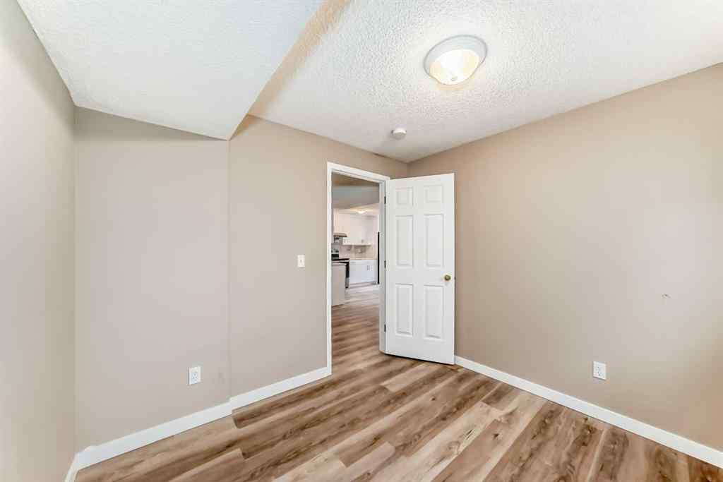 MLS&reg; # A2269474 - 25 Scotia Point NW in Scenic Acres Calgary, Residential Open Houses