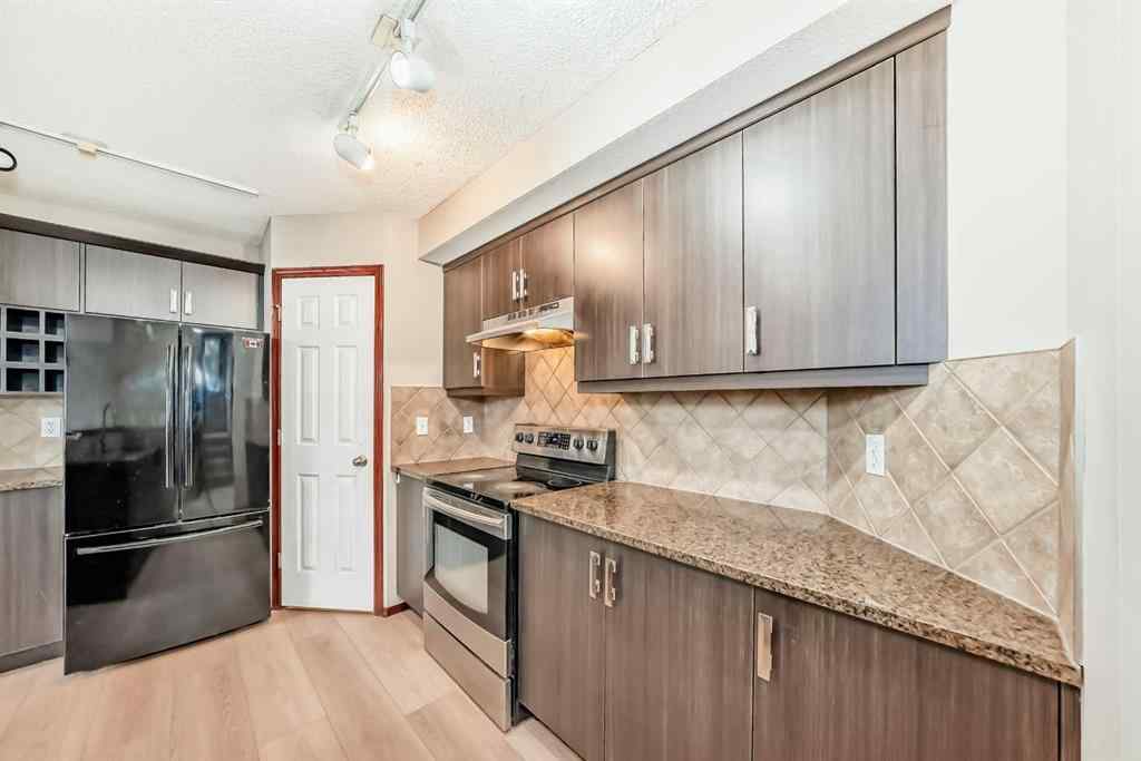 MLS&reg; # A2269474 - 25 Scotia Point NW in Scenic Acres Calgary, Residential Open Houses