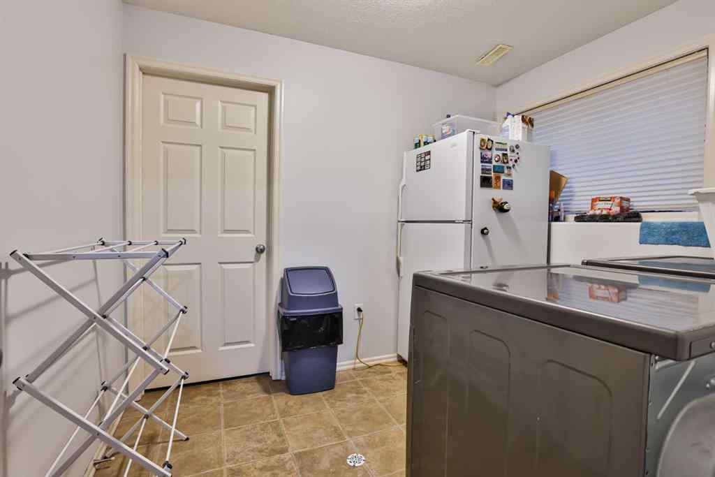 MLS&reg; # A2269477 - 273 Couleesprings Terrace S in Southgate Lethbridge, Residential Open Houses