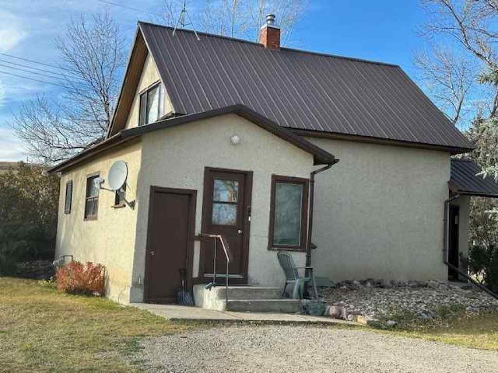 MLS&reg; # A2269478 - 212S 2nd Street W in NONE Hill Spring, Residential Open Houses