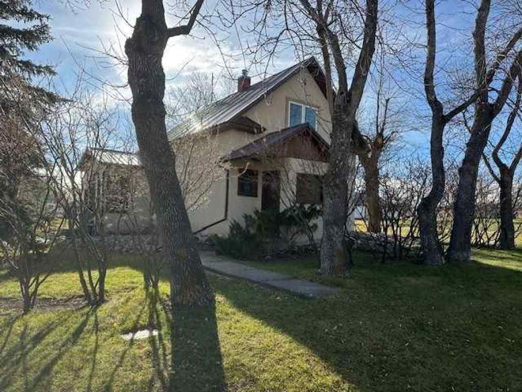 MLS&reg; # A2269478 - 212S 2nd Street W in NONE Hill Spring, Residential Open Houses