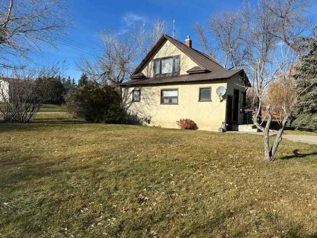 MLS&reg; # A2269478 - 212S 2nd Street W in NONE Hill Spring, Residential Open Houses