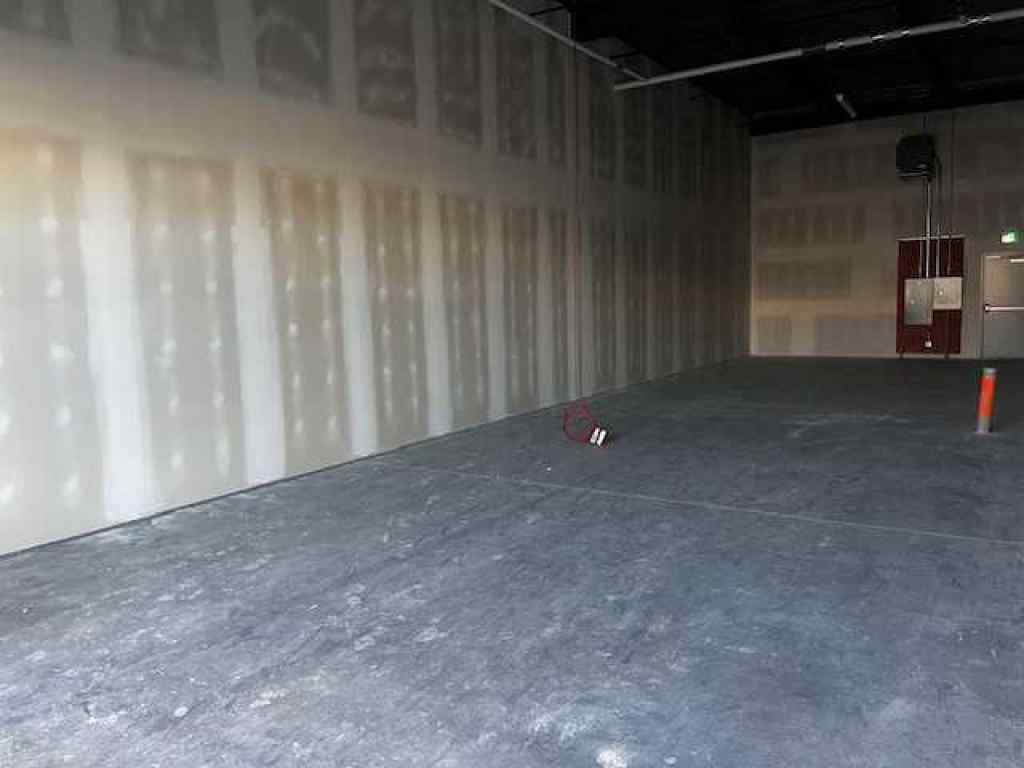 MLS&reg; # A2269479 - Unit #3140 4100 109 Avenue NE in Stoney 3 Calgary, Commercial Open Houses