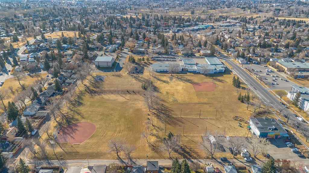 MLS® A2269481 - 3 Cardiff Drive NW in Cambrian Heights Calgary, Residential