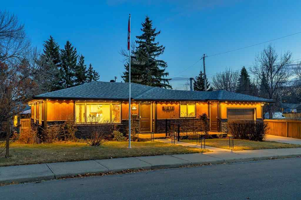 MLS® A2269481 - 3 Cardiff Drive NW in Cambrian Heights Calgary, Residential