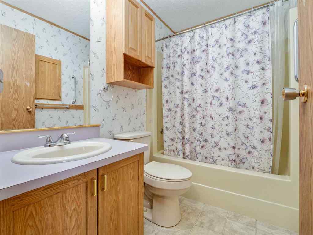 MLS® A2269482 - 2921 31 Avenue S in Parkbridge Estates Lethbridge, Mobile